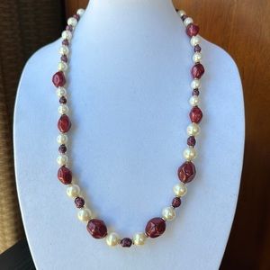 Unique Pearl, Maroon & Purple Beaded Neclace